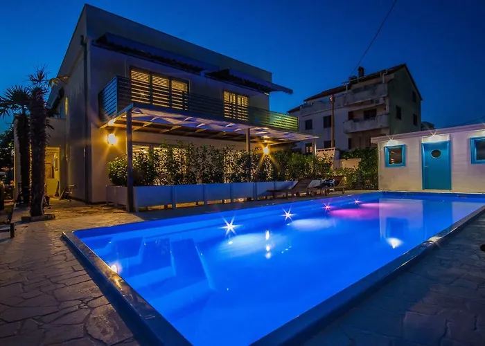 Apartments Gardelin Superior 2